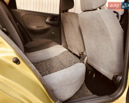 Жовтий Деу Ланос, об'ємом двигуна 1.39 л та пробігом 240 тис. км за 1700 $, фото 19 на Automoto.ua
