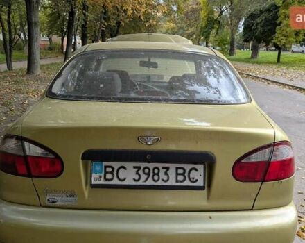 Желтый Дэу Ланос, объемом двигателя 1.5 л и пробегом 122 тыс. км за 2300 $, фото 4 на Automoto.ua