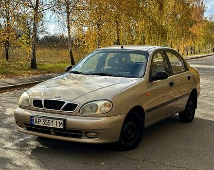 Желтый Дэу Ланос, объемом двигателя 1.5 л и пробегом 165 тыс. км за 1599 $, фото 1 на Automoto.ua