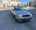 Желтый Дэу Ланос, объемом двигателя 1.4 л и пробегом 150 тыс. км за 1100 $, фото 1 на Automoto.ua