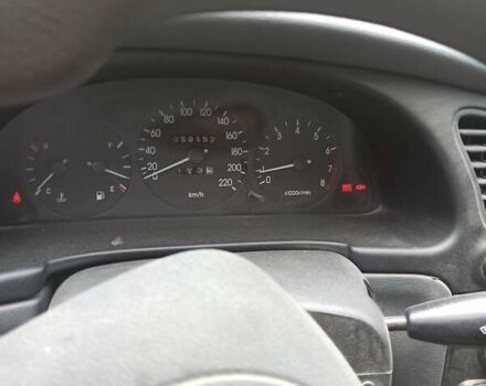 Жовтий Деу Ланос, об'ємом двигуна 1.4 л та пробігом 59 тис. км за 2000 $, фото 10 на Automoto.ua