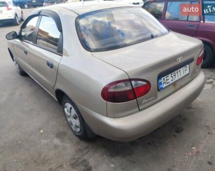 Желтый Дэу Ланос, объемом двигателя 1.39 л и пробегом 215 тыс. км за 2200 $, фото 3 на Automoto.ua