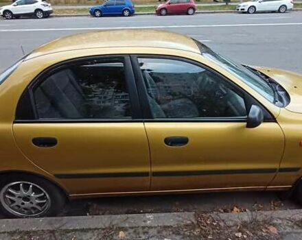 Деу Ланос 2002 у Києві на Automoto.ua Жовтий Деу Ланос, об'ємом двигуна 1.5 л та пробігом 273 тис. км за 2100 $, фото 1 на Automoto.ua