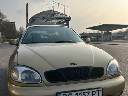 Дэу Ланос 2003 в Львове на Automoto.ua Желтый Дэу Ланос, объемом двигателя 1.6 л и пробегом 240 тыс. км за 2700 $, фото 1 на Automoto.ua