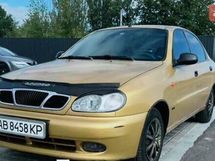 Желтый Дэу Ланос, объемом двигателя 1.3 л и пробегом 200 тыс. км за 1400 $, фото 1 на Automoto.ua