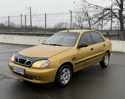 Жовтий Деу Ланос, об'ємом двигуна 1.5 л та пробігом 200 тис. км за 2200 $, фото 1 на Automoto.ua