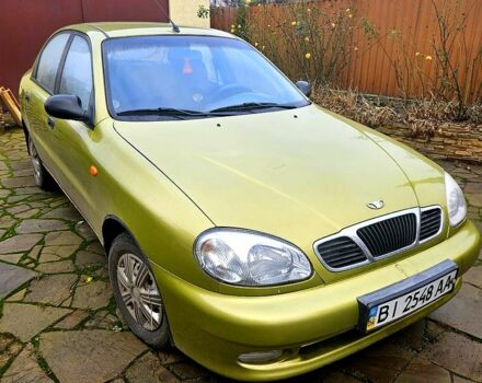 Желтый Дэу Ланос, объемом двигателя 1.5 л и пробегом 125 тыс. км за 2400 $, фото 1 на Automoto.ua