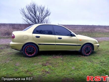 Желтый Дэу Ланос, объемом двигателя 1.5 л и пробегом 258 тыс. км за 2300 $, фото 1 на Automoto.ua