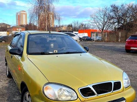 Дэу Ланос 2007 в Харькове на Automoto.ua Желтый Дэу Ланос, объемом двигателя 1.5 л и пробегом 220 тыс. км за 1800 $, фото 1 на Automoto.ua