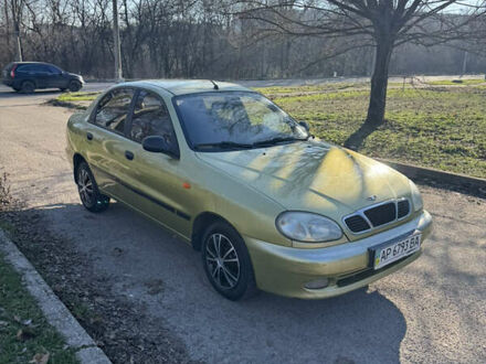 Жовтий Деу Ланос, об'ємом двигуна 1.5 л та пробігом 132 тис. км за 1850 $, фото 1 на Automoto.ua