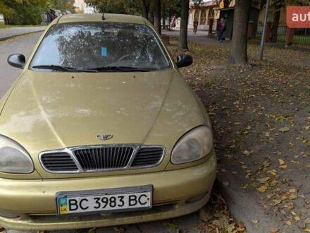 Желтый Дэу Ланос, объемом двигателя 1.5 л и пробегом 122 тыс. км за 2300 $, фото 1 на Automoto.ua