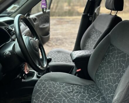 Серый Дэу Ланос, объемом двигателя 4.25 л и пробегом 270 тыс. км за 2000 $, фото 10 на Automoto.ua
