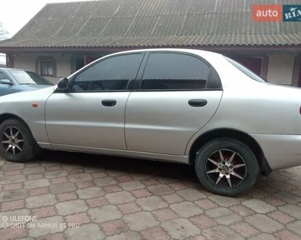 Серый Дэу Ланос, объемом двигателя 1.5 л и пробегом 300 тыс. км за 2000 $, фото 2 на Automoto.ua