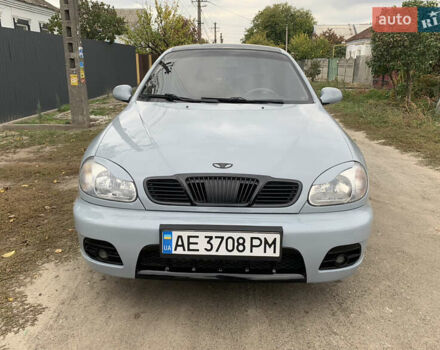 Деу Ланос 2003 у Дніпро (Дніпропетровську) на Automoto.ua Сірий Деу Ланос, об'ємом двигуна 1.6 л та пробігом 224 тис. км за 4000 $, фото 1 на Automoto.ua