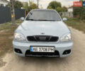 Деу Ланос 2003 у Дніпро (Дніпропетровську) на Automoto.ua Сірий Деу Ланос, об'ємом двигуна 1.6 л та пробігом 224 тис. км за 4000 $, фото 1 на Automoto.ua