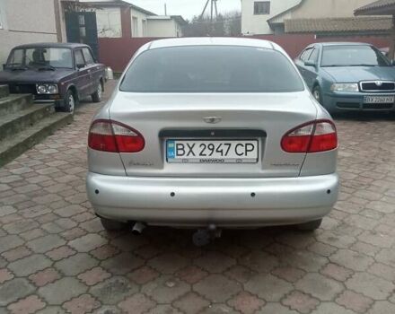 Серый Дэу Ланос, объемом двигателя 1.5 л и пробегом 300 тыс. км за 2000 $, фото 1 на Automoto.ua