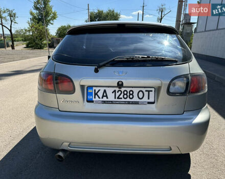 Дэу Ланос 2003 в Кривом Роге на Automoto.ua Серый Дэу Ланос, объемом двигателя 1.6 л и пробегом 237 тыс. км за 3150 $, фото 3 на Automoto.ua