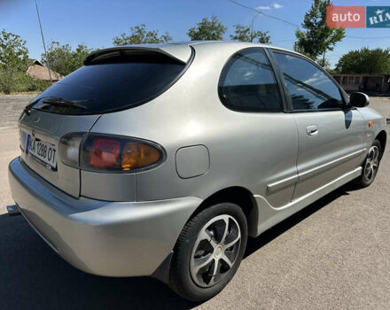 Дэу Ланос 2003 в Кривом Роге на Automoto.ua Серый Дэу Ланос, объемом двигателя 1.6 л и пробегом 237 тыс. км за 3150 $, фото 4 на Automoto.ua