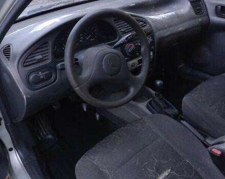 Дэу Ланос 2004 в Мукачеве на Automoto.ua Серый Дэу Ланос, объемом двигателя 1.5 л и пробегом 196 тыс. км за 2000 $, фото 11 на Automoto.ua