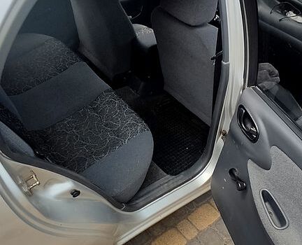 Дэу Ланос 2005 в Харькове на Automoto.ua Серый Дэу Ланос, объемом двигателя 1.5 л и пробегом 234 тыс. км за 2500 $, фото 7 на Automoto.ua