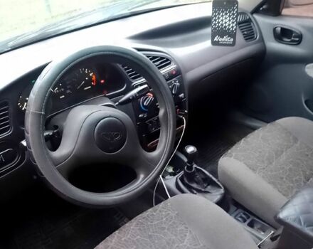 Сірий Деу Ланос, об'ємом двигуна 1.5 л та пробігом 230 тис. км за 2000 $, фото 1 на Automoto.ua