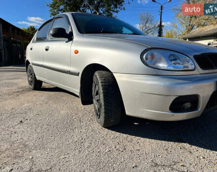 Сірий Деу Ланос, об'ємом двигуна 1.6 л та пробігом 281 тис. км за 2300 $, фото 1 на Automoto.ua