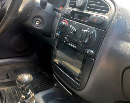 Серый Дэу Ланос, объемом двигателя 1.5 л и пробегом 340 тыс. км за 2500 $, фото 6 на Automoto.ua