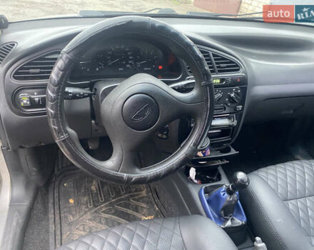 Серый Дэу Ланос, объемом двигателя 1.5 л и пробегом 220 тыс. км за 3000 $, фото 1 на Automoto.ua