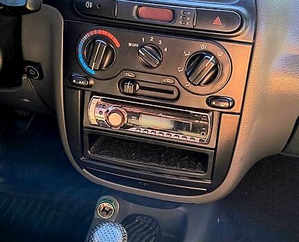 Серый Дэу Ланос, объемом двигателя 1.5 л и пробегом 340 тыс. км за 2200 $, фото 13 на Automoto.ua