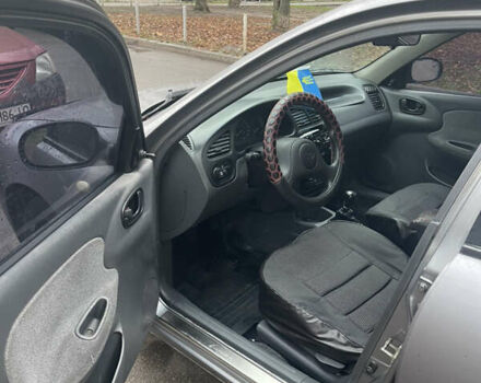 Сірий Деу Ланос, об'ємом двигуна 1.5 л та пробігом 268 тис. км за 2300 $, фото 5 на Automoto.ua