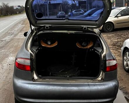 Сірий Деу Ланос, об'ємом двигуна 1.6 л та пробігом 167 тис. км за 1350 $, фото 9 на Automoto.ua