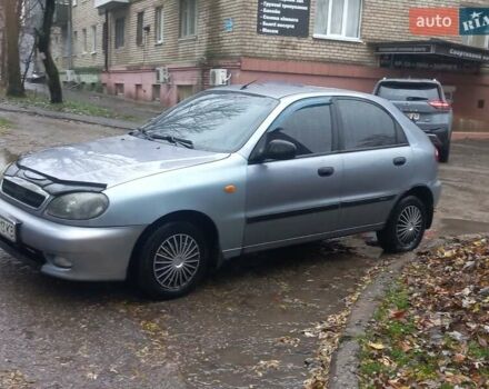 Сірий Деу Ланос, об'ємом двигуна 1.5 л та пробігом 214 тис. км за 3200 $, фото 1 на Automoto.ua