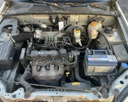 Серый Дэу Ланос, объемом двигателя 1.5 л и пробегом 402 тыс. км за 850 $, фото 4 на Automoto.ua