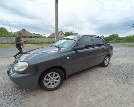 Дэу Ланос 1998 в Днепре (Днепропетровске) на Automoto.ua Серый Дэу Ланос, объемом двигателя 1.5 л и пробегом 220 тыс. км за 2299 $, фото 2 на Automoto.ua
