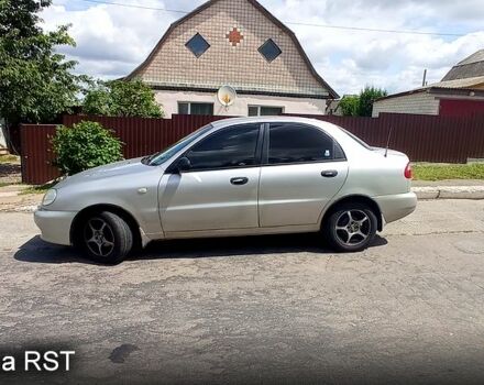 Серый Дэу Ланос, объемом двигателя 1.5 л и пробегом 318 тыс. км за 1960 $, фото 5 на Automoto.ua