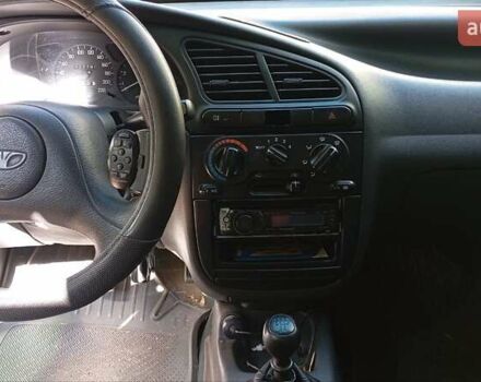 Сірий Деу Ланос, об'ємом двигуна 1.5 л та пробігом 227 тис. км за 3500 $, фото 4 на Automoto.ua