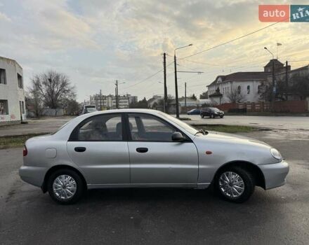 Сірий Деу Ланос, об'ємом двигуна 1.35 л та пробігом 116 тис. км за 1950 $, фото 4 на Automoto.ua