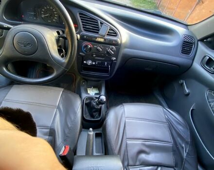 Дэу Ланос 2002 в Кривом Роге на Automoto.ua Серый Дэу Ланос, объемом двигателя 1.5 л и пробегом 180 тыс. км за 2499 $, фото 5 на Automoto.ua