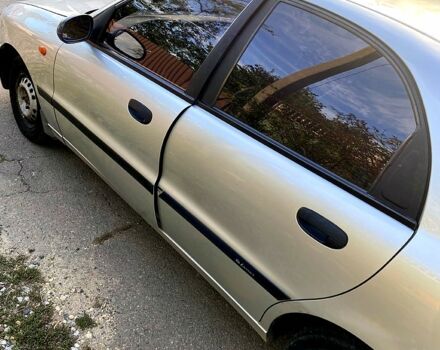 Дэу Ланос 2002 в Кривом Роге на Automoto.ua Серый Дэу Ланос, объемом двигателя 1.5 л и пробегом 180 тыс. км за 2499 $, фото 4 на Automoto.ua