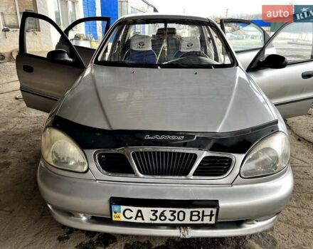 Дэу Ланос 2002 в Звенигородка на Automoto.ua Серый Дэу Ланос, объемом двигателя 1.5 л и пробегом 310 тыс. км за 2500 $, фото 1 на Automoto.ua