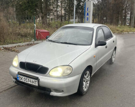 Сірий Деу Ланос, об'ємом двигуна 1.5 л та пробігом 230 тис. км за 1900 $, фото 1 на Automoto.ua