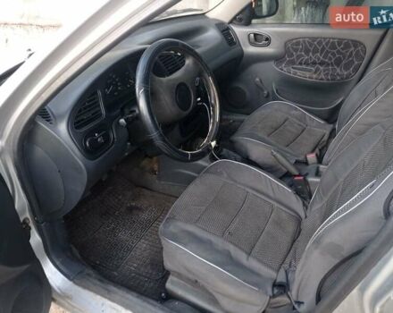 Сірий Деу Ланос, об'ємом двигуна 1.3 л та пробігом 270 тис. км за 2000 $, фото 4 на Automoto.ua