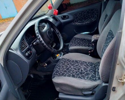 Серый Дэу Ланос, объемом двигателя 1.5 л и пробегом 300 тыс. км за 2300 $, фото 1 на Automoto.ua