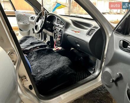 Дэу Ланос 2002 в Звенигородка на Automoto.ua Серый Дэу Ланос, объемом двигателя 1.5 л и пробегом 310 тыс. км за 2500 $, фото 9 на Automoto.ua