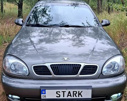 Серый Дэу Ланос, объемом двигателя 1.6 л и пробегом 220 тыс. км за 2650 $, фото 1 на Automoto.ua