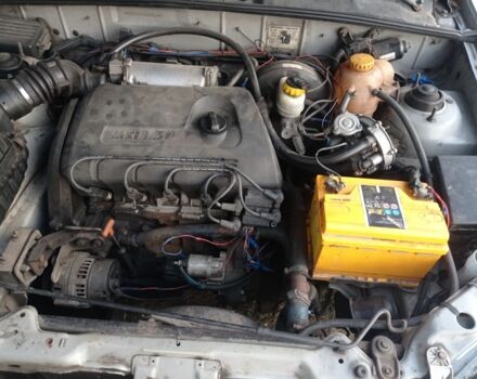 Сірий Деу Ланос, об'ємом двигуна 1.3 л та пробігом 270 тис. км за 2000 $, фото 7 на Automoto.ua