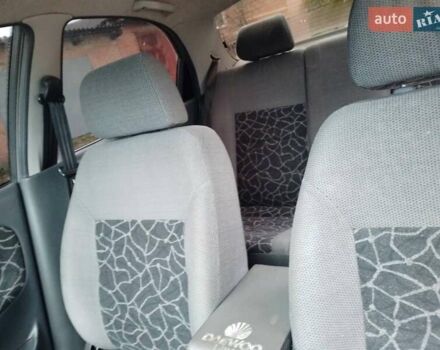 Серый Дэу Ланос, объемом двигателя 1.5 л и пробегом 300 тыс. км за 2300 $, фото 2 на Automoto.ua