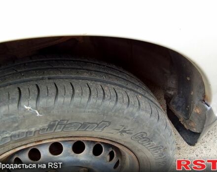 Деу Ланос 2002 у Черкасах на Automoto.ua Сірий Деу Ланос, об'ємом двигуна 1.5 л та пробігом 253 тис. км за 2100 $, фото 3 на Automoto.ua