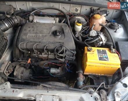 Сірий Деу Ланос, об'ємом двигуна 1.3 л та пробігом 270 тис. км за 2000 $, фото 5 на Automoto.ua