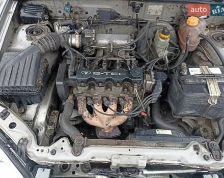 Сірий Деу Ланос, об'ємом двигуна 1.5 л та пробігом 306 тис. км за 2000 $, фото 1 на Automoto.ua